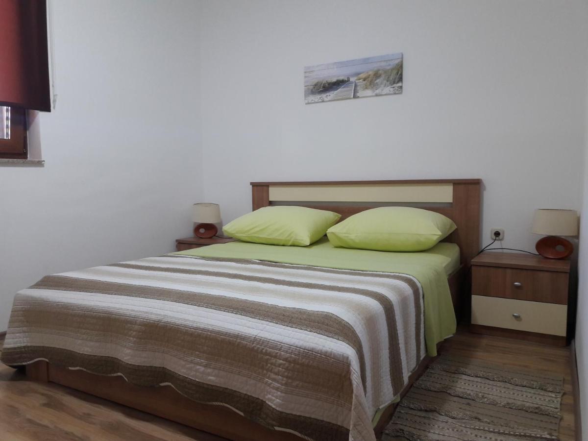 Apartmani Predovan Vrsi Exterior photo