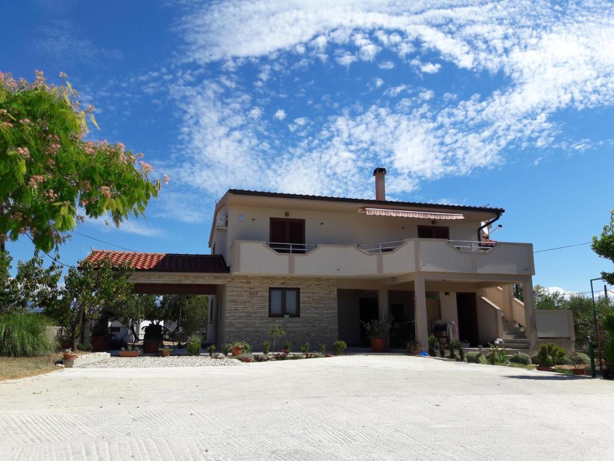 Apartmani Predovan Vrsi Exterior photo